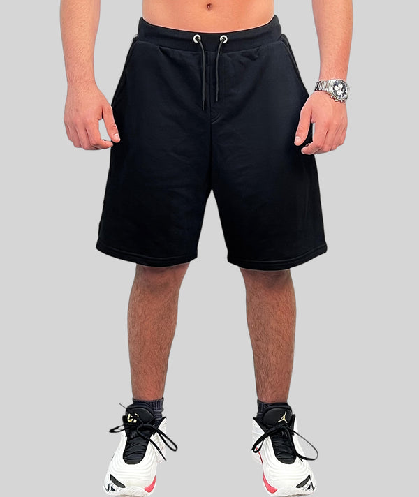 Black Kicker Short